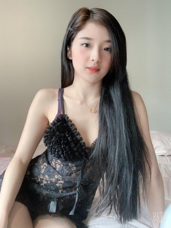 Himari provides massage services in Singapore from SGD 450